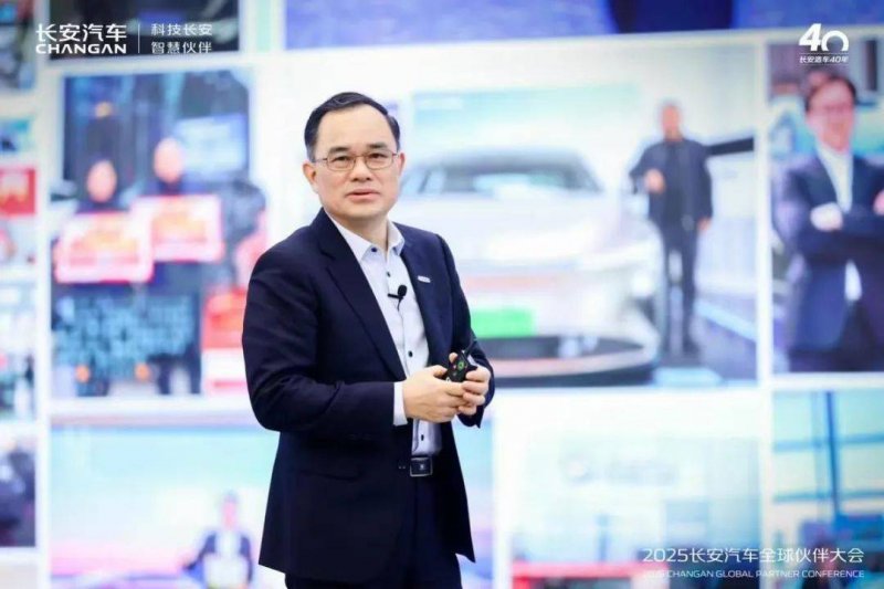 上交所支出REITs业绩会
：物美求稳	，金茂蓄力